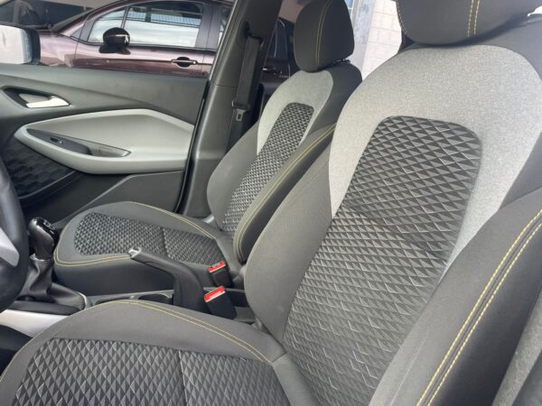 WhatsApp Image 2026-06-08 at 10.06.34 Chevrolet Montana LT 1.2 Turbo Flex 12V 4P Mec. 2024