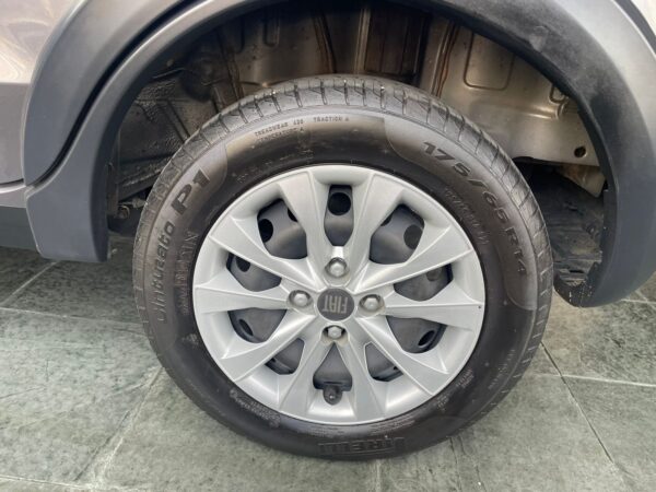 WhatsApp Image 2026-06-08 at 10.10.14 (1) Fiat Mobi Like 1.0 Fire Flex 5P. 2023