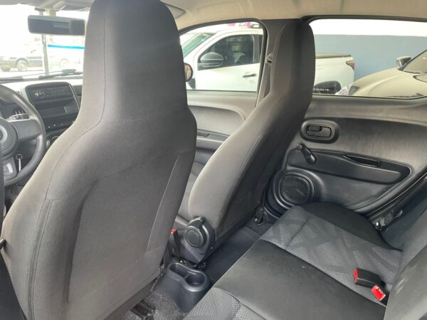 WhatsApp Image 2026-06-08 at 10.10.14 (2) Fiat Mobi Like 1.0 Fire Flex 5P. 2023