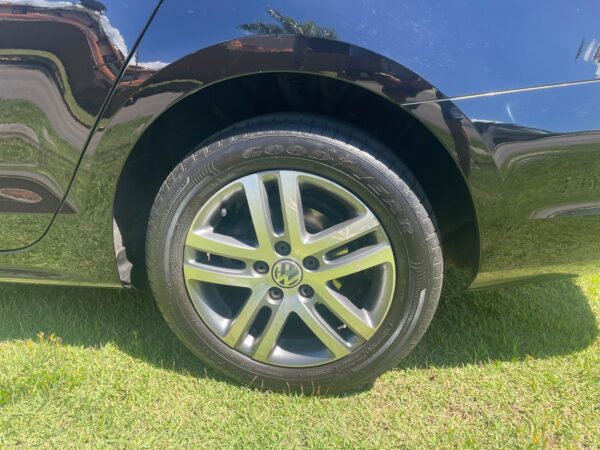 Volkswagen Jetta Comfortline 1.4 TSI 16V 4P Aut. 2017