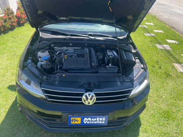 Volkswagen Jetta Comfortline 1.4 TSI 16V 4P Aut. 2017