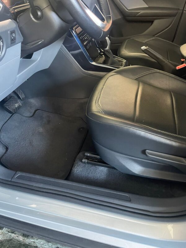 WhatsApp Image 2026-06-18 at 21.30.38 (2) T-Cross Comfortline 200 TSI - 2022