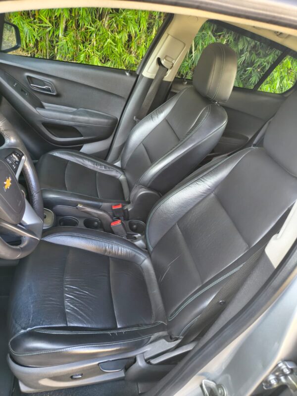 WhatsApp Image 2026-06-29 at 11.55.09 Tracker LTZ - 2014