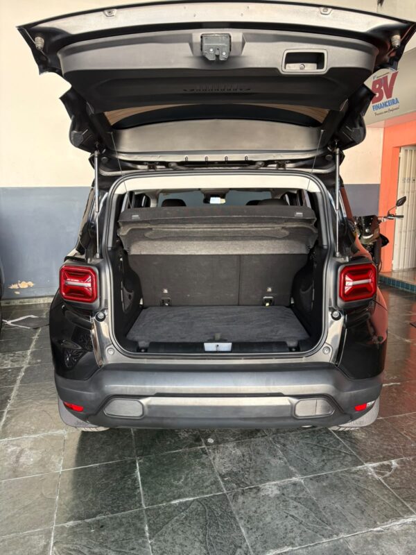 WhatsApp Image 2026-09-29 at 15.13.53 (2) Renegade Sport Altitude T270 1.3 Turbo 2025